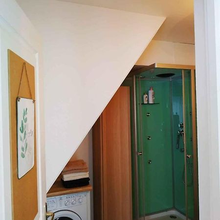 Ferienwohnung 2 Min Walk From Train Station And Center Of Tours Exterior foto