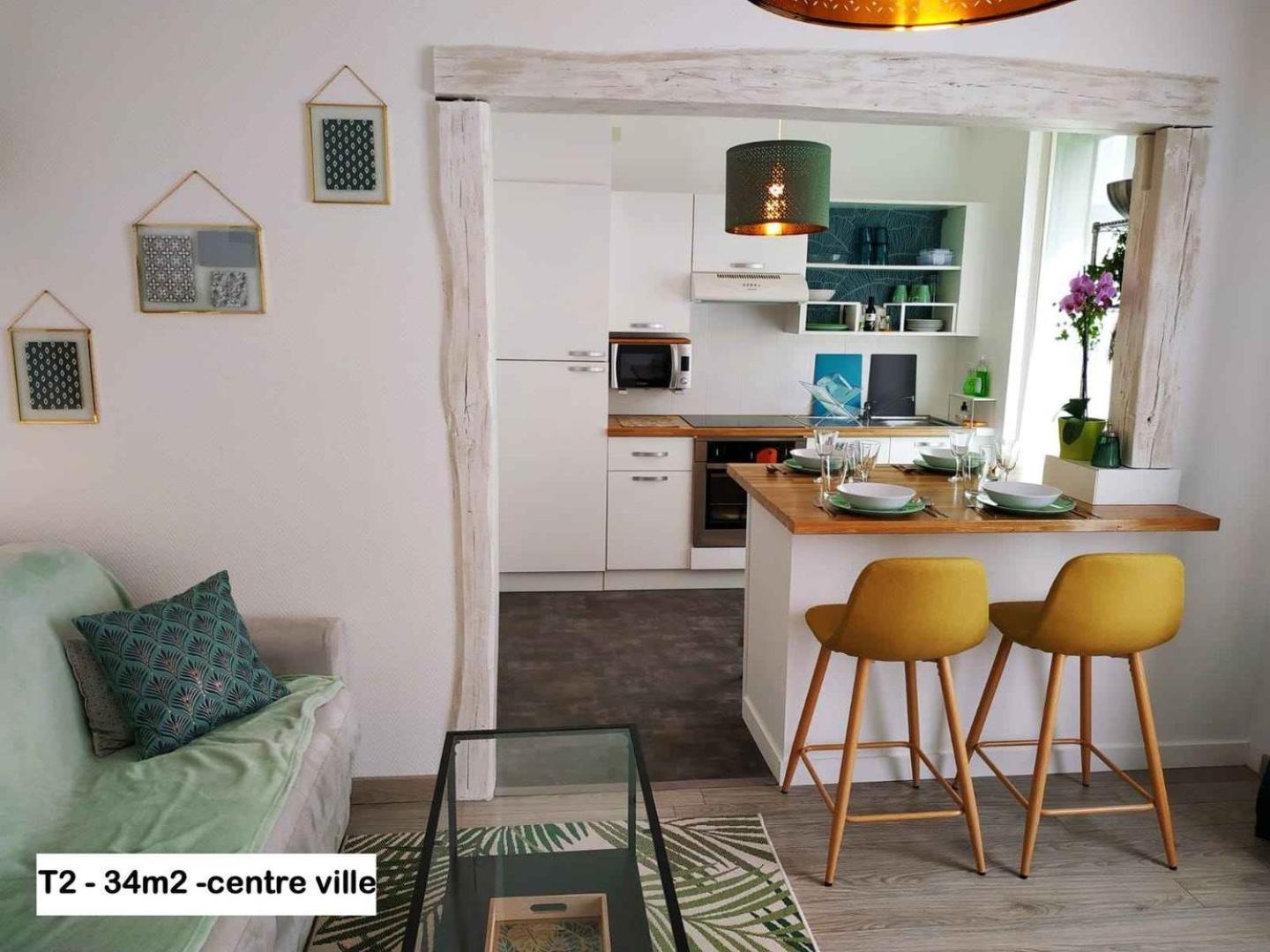 Ferienwohnung 2 Min Walk From Train Station And Center Of Tours Exterior foto